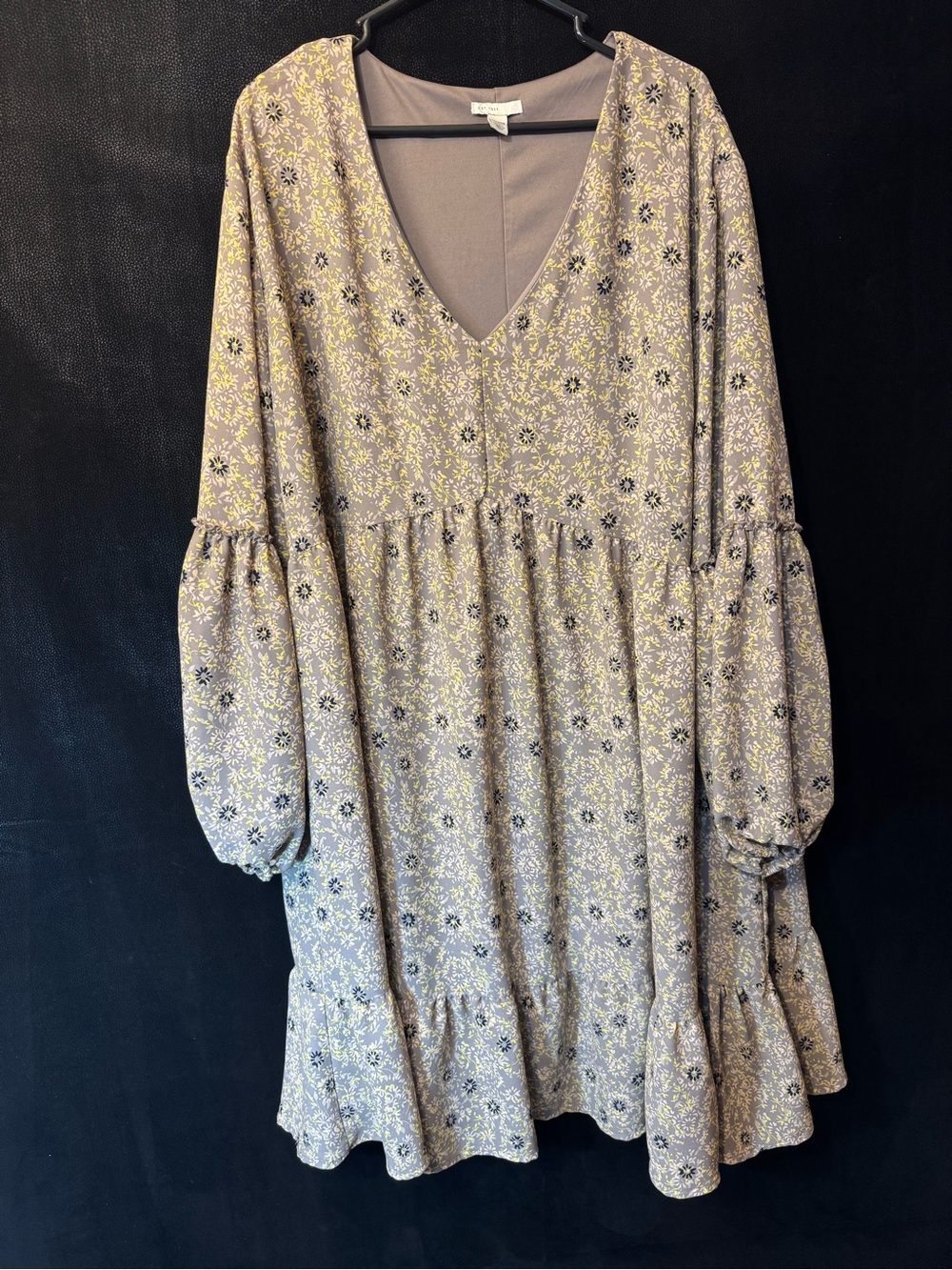 Cato Womens 26/28W Floral Tiered Dress Balloon Sleeve V Neck Plus Size Gray